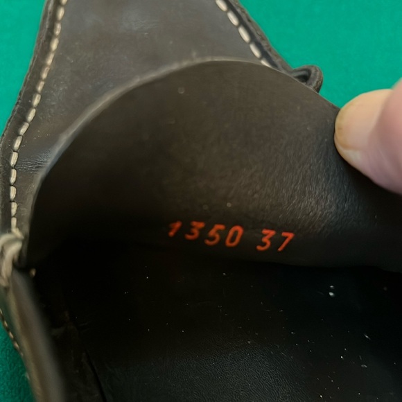 PRADA leather Loafers - Picture 9 of 9